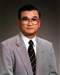 後援会会長　近影