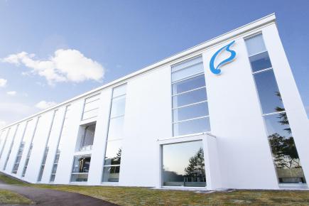 2009年9月に開館した新しい大学図書館「almo」